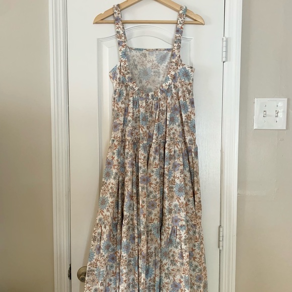 American Eagle Tiered Maxi - Picture 3 of 4